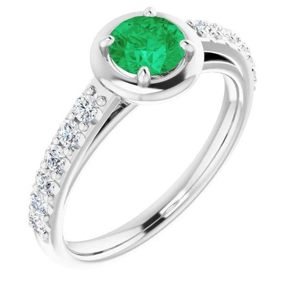 Brilliant Sparkling  Green Emerald And Diamond   White Gold   Gemstone Ring
