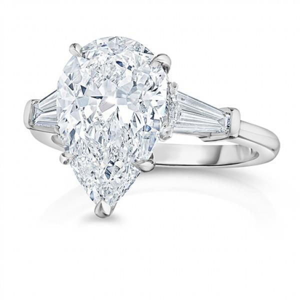 2.46 Carats Sparkling Diamonds Engagement Ring Three Stone White Gold 14K Three Stone Ring