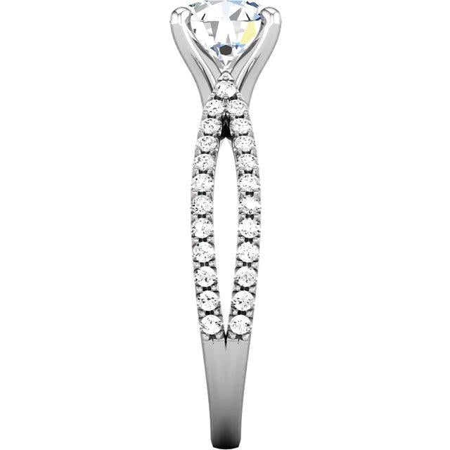 Fancy Ring  with Accents Round Diamonds Solitaire 