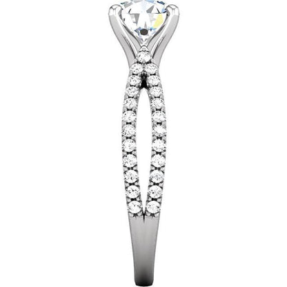 Fancy Ring  with Accents Round Diamonds Solitaire 