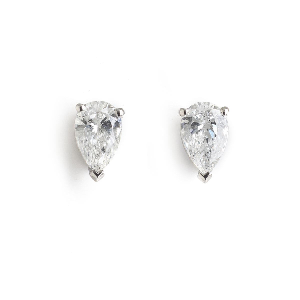 Fancy Lady’s Pear Cut Sparkling Diamonds Studs Earrings White Gold 