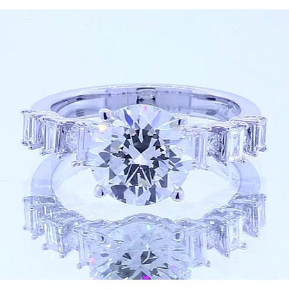   Princess Cut High Quality Unique Solitaire Ring with Accents White Gold Diamond
