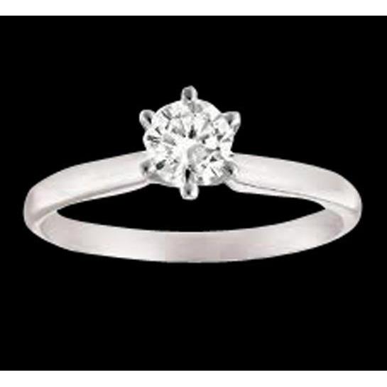Round Diamond Solitaire Engagement Ring