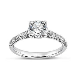 2.60 Ct Round Diamonds Solitaire With Accents Ring