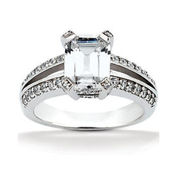2.60 Carat Big Diamond Solitaire With Accents Engagement Ring