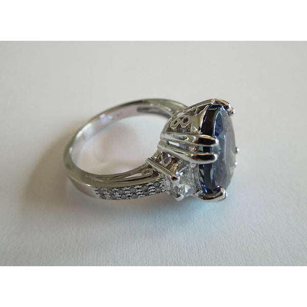    Gorgeous fancy  Wedding Ring Oval Tanzanite  Diamonds  Gemstone Ring