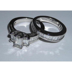 Emerald Cut & Baguettes Cut Diamond Ring 3.53 Carats White Gold 14K