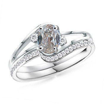 3 Stone Style Oval Old Miner Diamond Ring