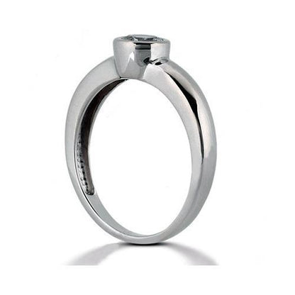 Round Diamond Solitaire Ring White Gold 14K