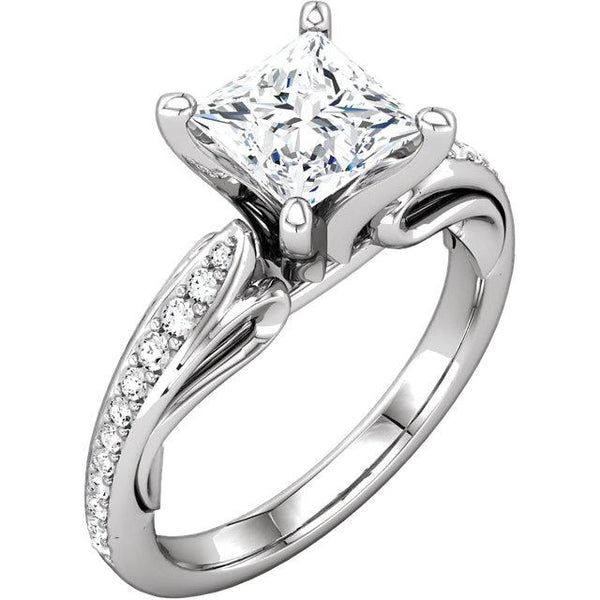 High Quality Unique Solitaire Ring with Accents White Gold Diamond