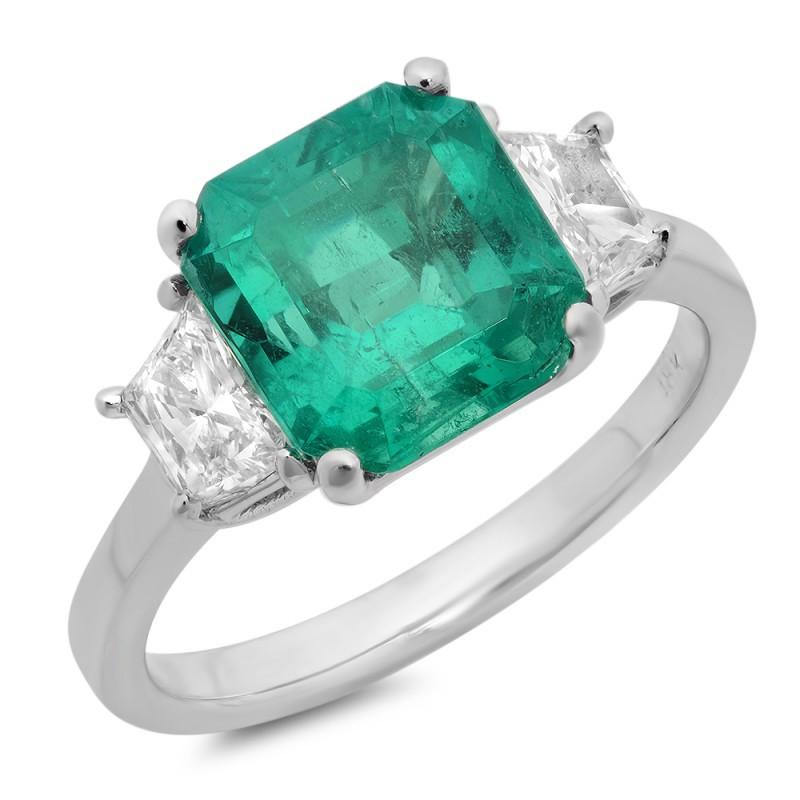   Fancy Lady’s  Green Emerald Three Stone   White Gold  New Gemstone Ring