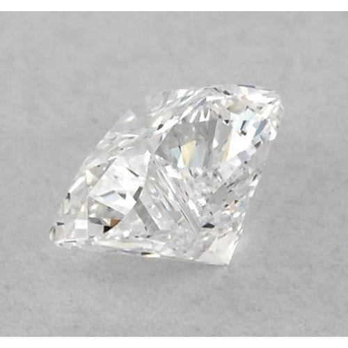 natural heart diamond 5.5ct loose_diamond close up detail