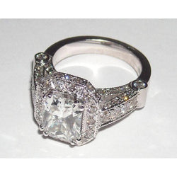Natural  5.01 Carat Radiant Cut Jewelry Diamond Beautiful Halo Engagement Ring