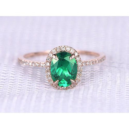 females Green and  emerald And Diamond Wedding   Gemstone Ring