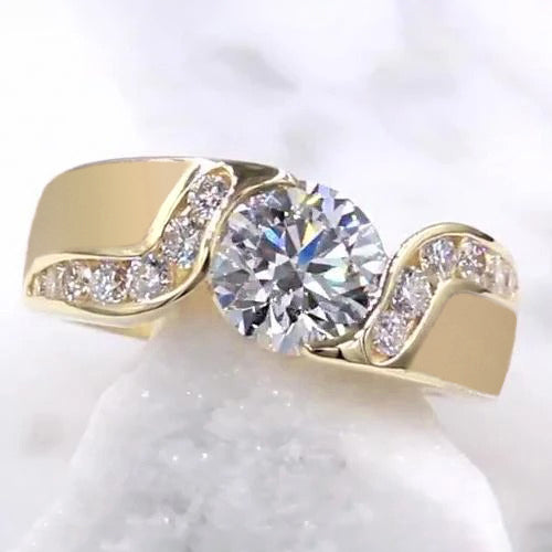 natural round diamond 2ct ring front view
