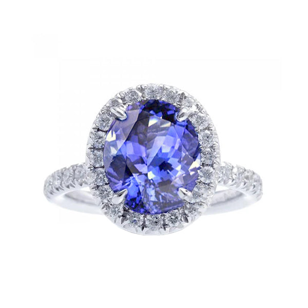 Sparkling Unique Lady’s  Jewelry Oval Tanzanite With Halo Diamond Ring 