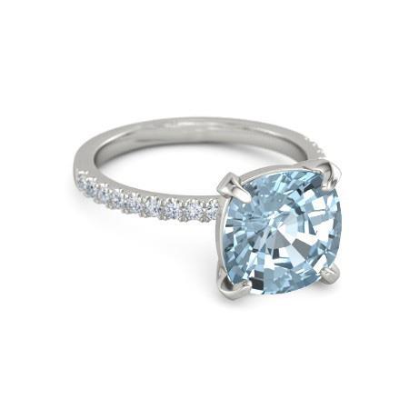 Sparkling Unique Lady’s   Prong Set Aquamarine With Diamonds    White Gold   Gemstone Ring