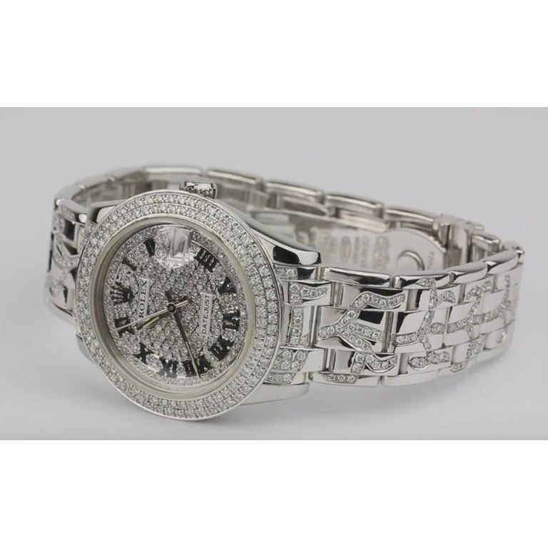 natural round diamond 10ct watch side angle