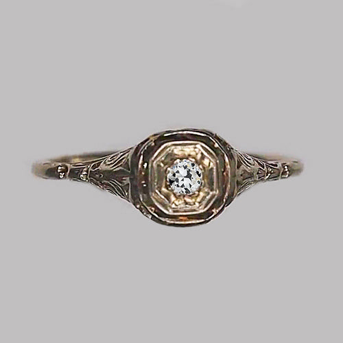 Vintage Style Solitaire Round Diamond Ring