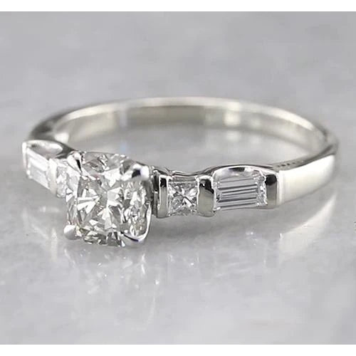 Cushion Eagle Claws Diamond Engagement Ring 1.75 Carats Women Jewelry