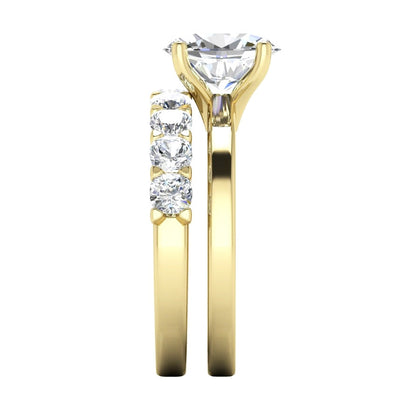 Custom Jewelry Brilliant Cut Oval Diamond Ring & Band Set