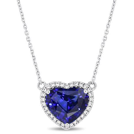 natural round sapphire 2ct pendant front view