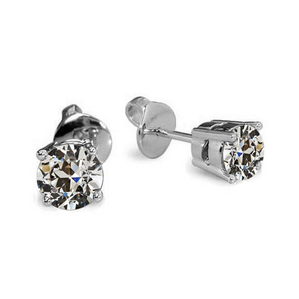 natural round diamond 3ct earring front view