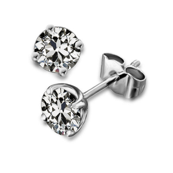 natural round diamond 4ct earring front view