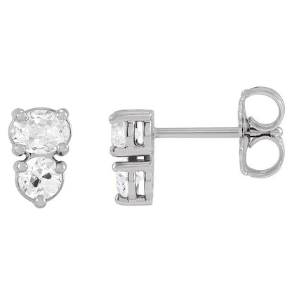 natural round diamond 7ct earring side angle