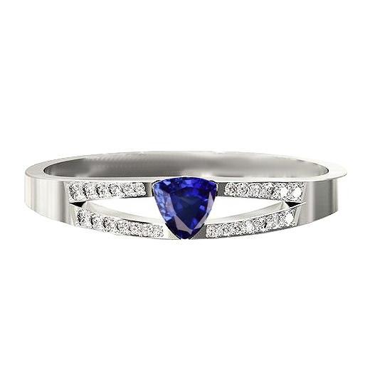 Fancy Lady’s Vintage Style      Gemstone Jewelry Trillion Sapphire Ring Diamonds
