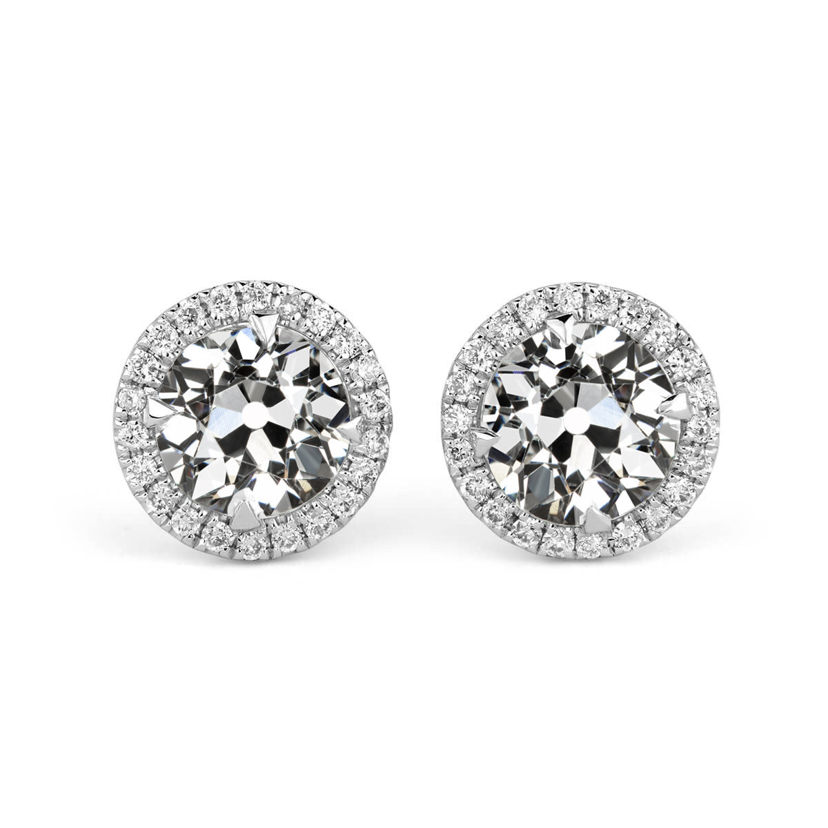natural round diamond 6ct earring front view