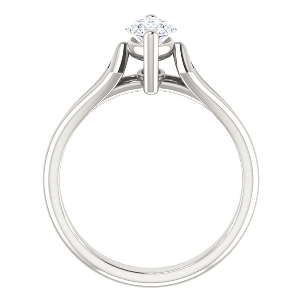 Nice Woman's White Gold Weeding Anniversary Solitaire Diamond Ring 