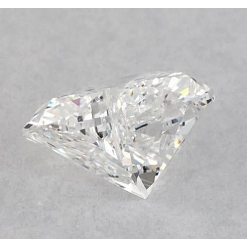 natural heart diamond 4ct loose_diamond close up detail
