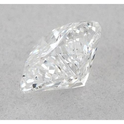 natural heart diamond 4.25ct loose_diamond close up detail