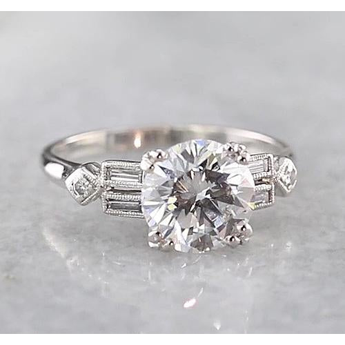 Solitaire Ring with Accents