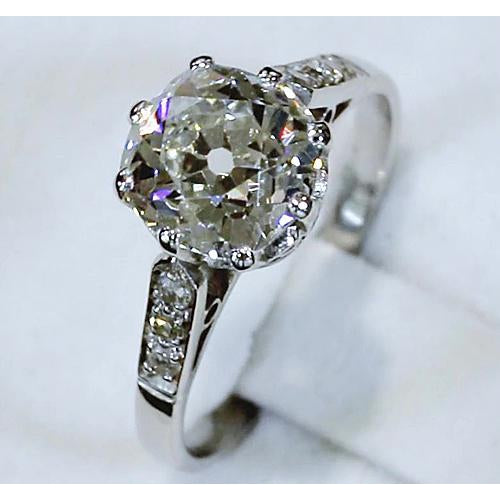 Vintage Style Vintage Style White Gold Diamond Solitaire Ring with Accents 