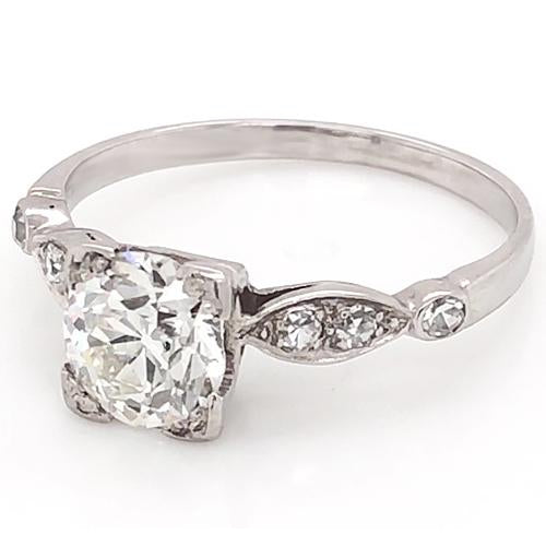 High Quality Twisted Sparkling Solitaire Ring with Accents White Gold Diamond