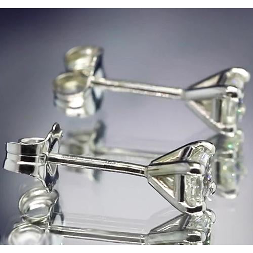 Brilliant Sparkling Stud Earrings White Gold Diamond 