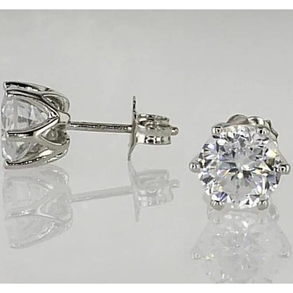 New Round Cut  Diamonds Heart Shape Studs 