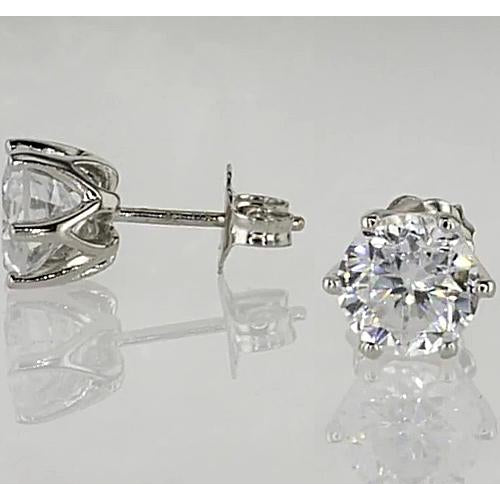 New Round Cut  Diamonds Heart Shape Studs 