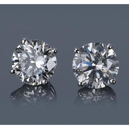 Amazing New Round Diamond Stud 