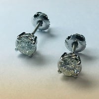  New High Quality  Earrings  Diamond Studs