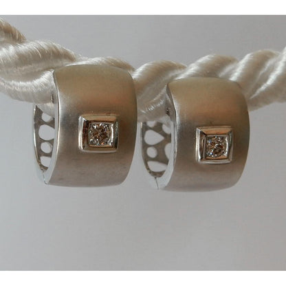 Matt Finish Huggies Earrings Round Natural Diamond G/H VS1 Satin Finish