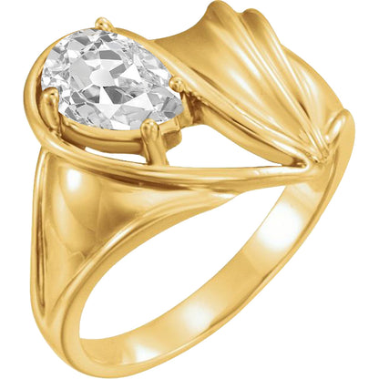 3 Carats Pear Diamond Old Cut Unique Yellow Gold Prong Setting