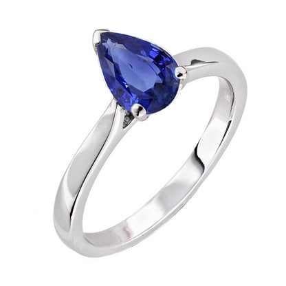 natural pear sapphire 2.50ct ring close up detail