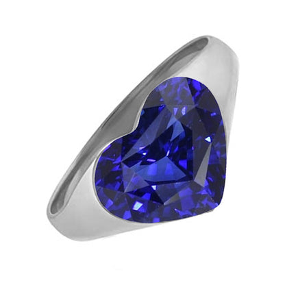 natural heart sapphire 3ct watch top view