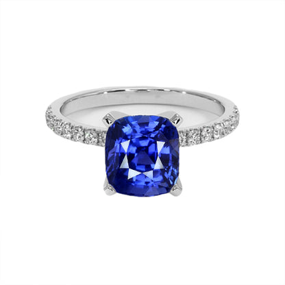 natural round sapphire 2.50ct ring close up detail