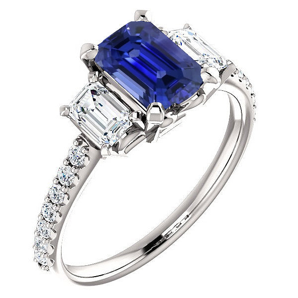 Ladies Amazing 3 Stone Ring With Accents Emerald Ceylon Sapphire