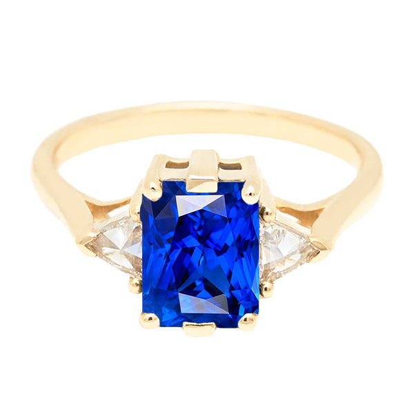 Yellow Gold 3 Stone Ring Radiant Sapphire  Amazing Stylish womans  Trillion Diamonds