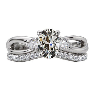 Round & Oval Old Cut Diamond Wedding Ring Set